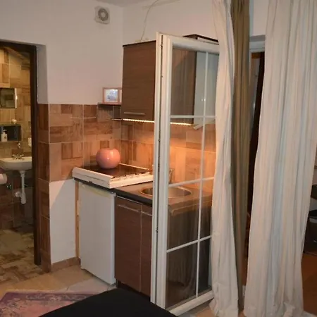 In With Terrace, Air Conditioning, Wi-fi Apartman *